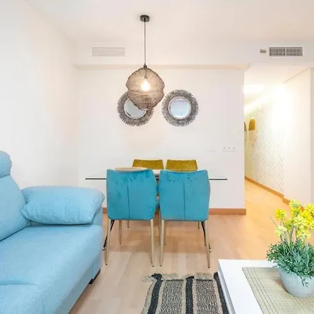 Apartment Stylish And Bright